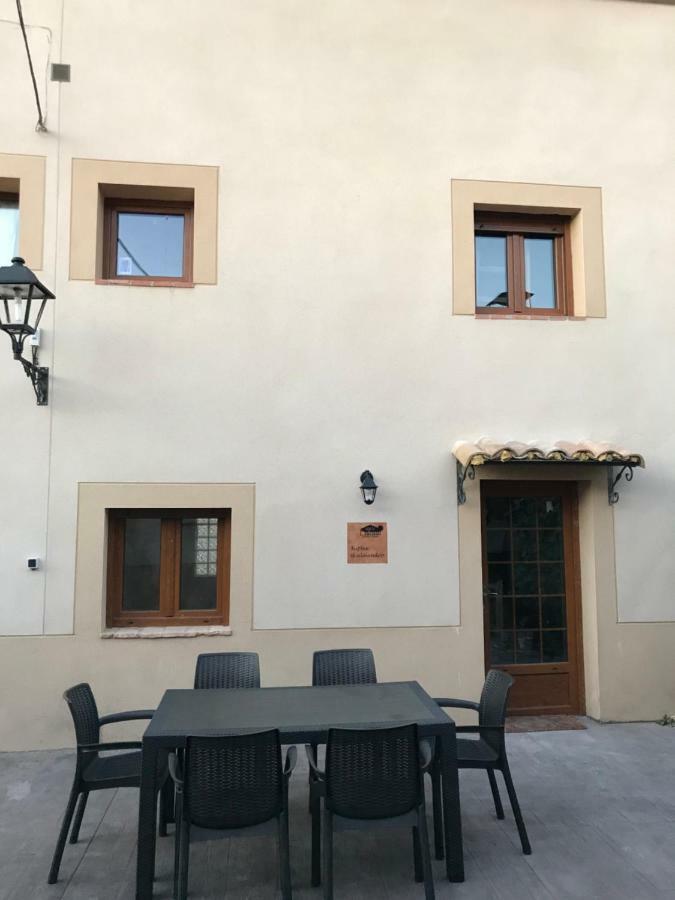 Casa La Barbacana Μπαρμπάστρο Εξωτερικό φωτογραφία